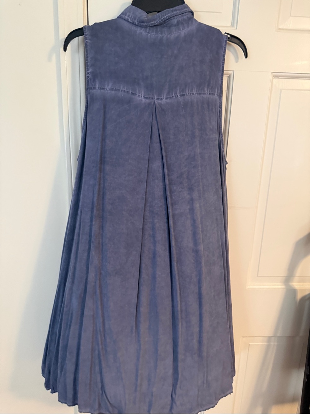 Umgee Sleeveless Button-Front Midi Dress in Dusty Blue - Picture 2 of 4